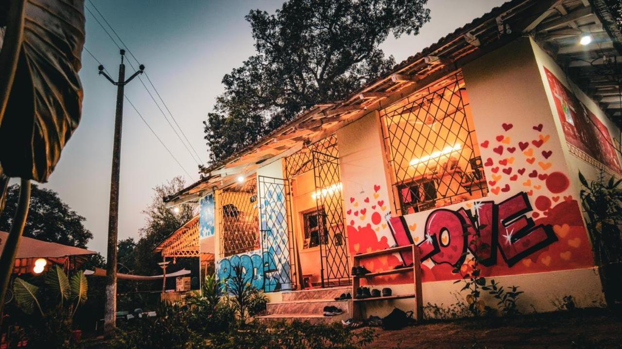 The Peace Hostel Arambol Dış mekan fotoğraf